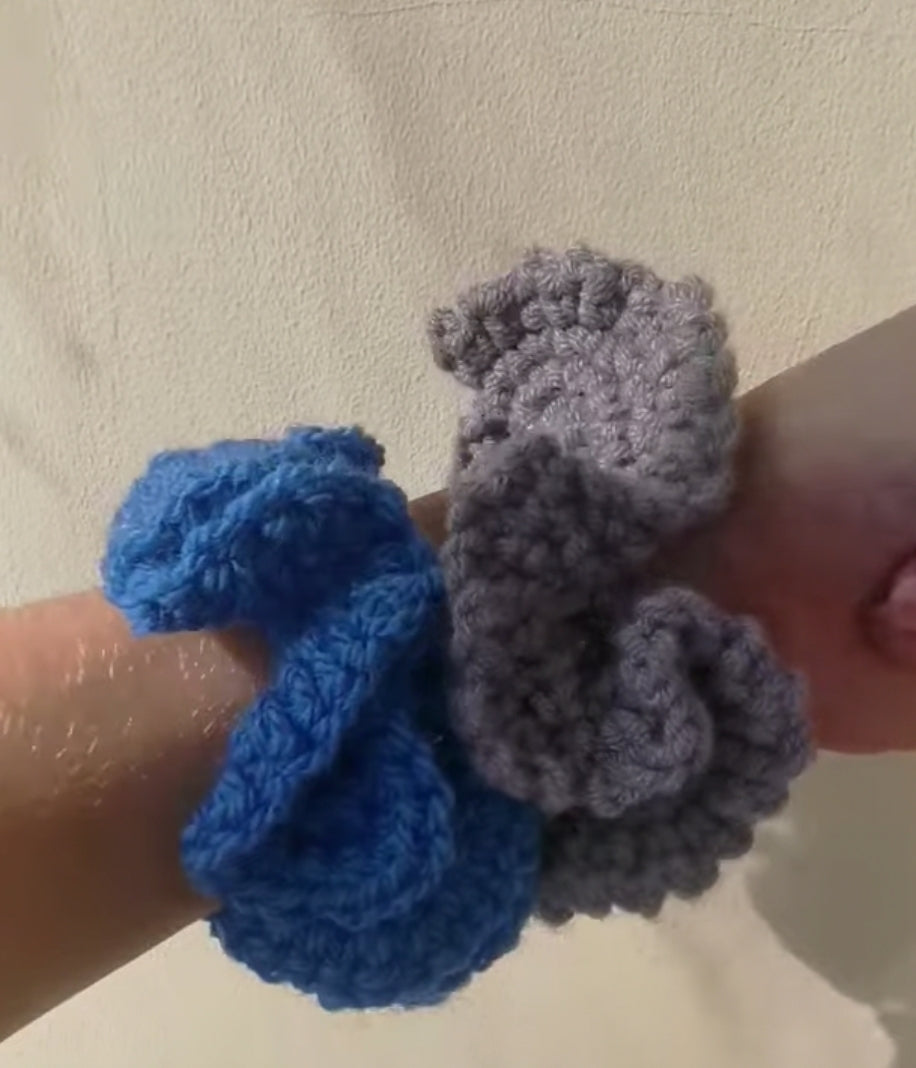 Cute crochet scrunchie